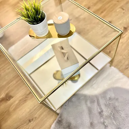 Urban Jungle Old Town Air Conditioned *