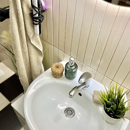 דירה Urban Jungle Old Town Air Conditioned